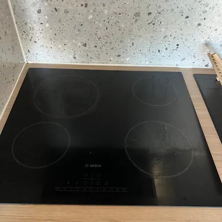 2pieces, Piscine, Terrasse, Parking Prive Apartment *